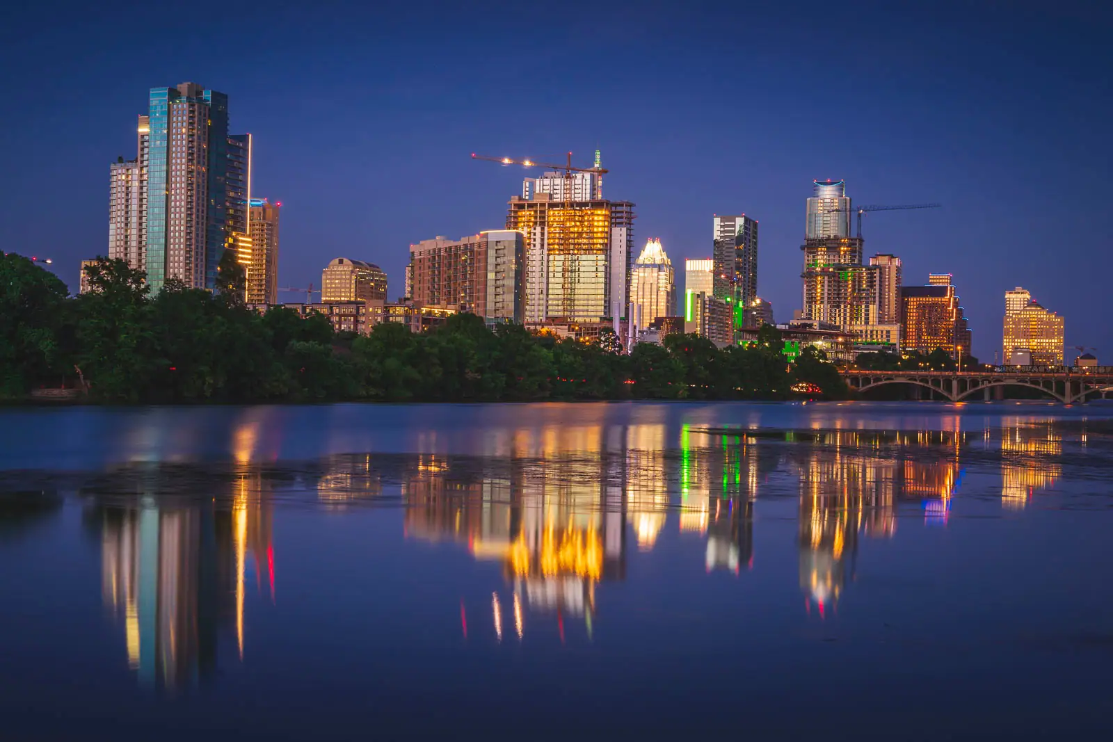 A sunset view of downtown Austin, Texas during warm fall weather