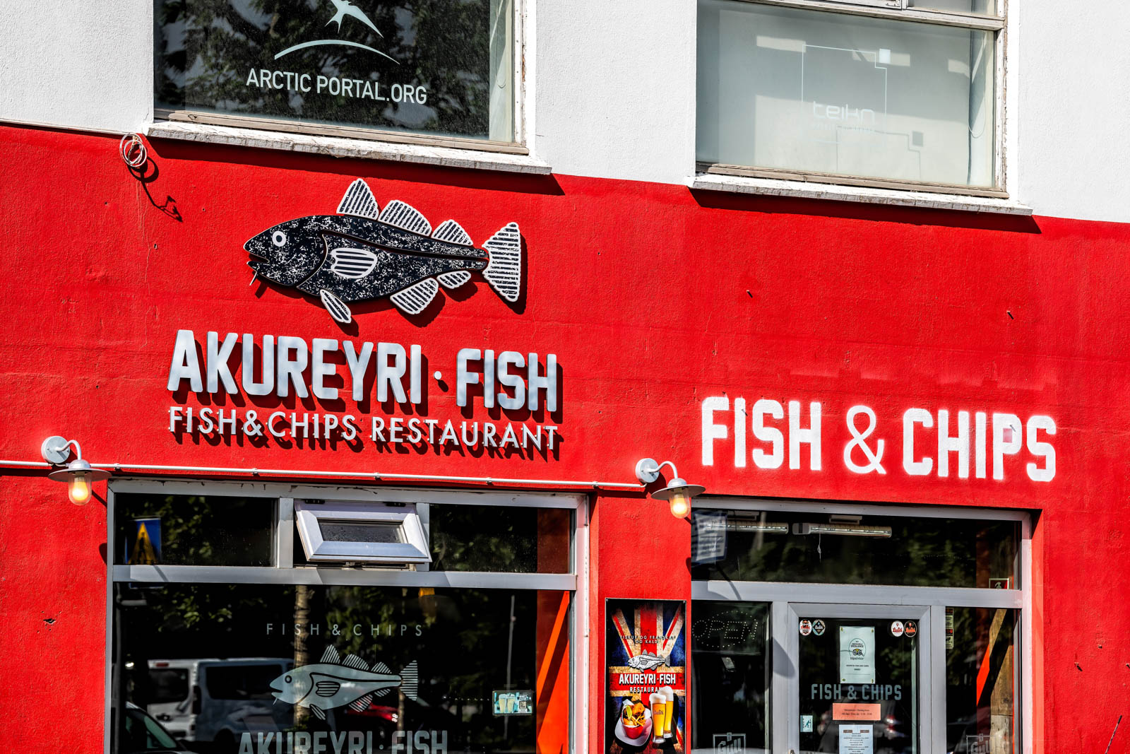 Icelandic fish and chips with fresh cod, chunky fries, and tartar sauce in Akureyri.